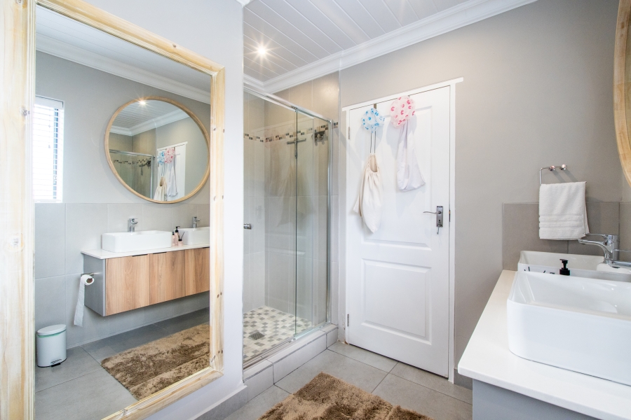 3 Bedroom Property for Sale in Seemeeu Park Western Cape